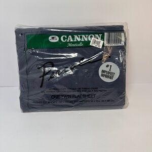 Vintage Cannon Monticello Twin Flat Sheet – Percale – New in Package (Imperfect)